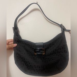 Black fendi shoulder bag